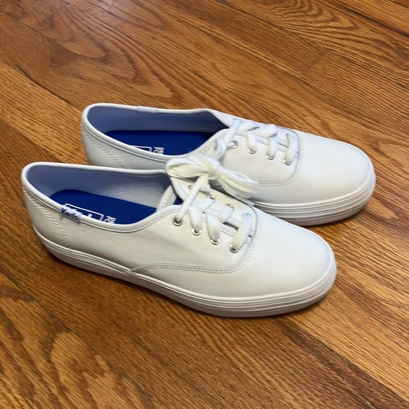 Keds White Sneakers - Picture 3 of 4